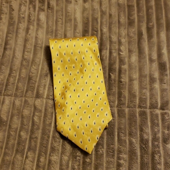 To IZOD silk ties - Picture 7 of 7